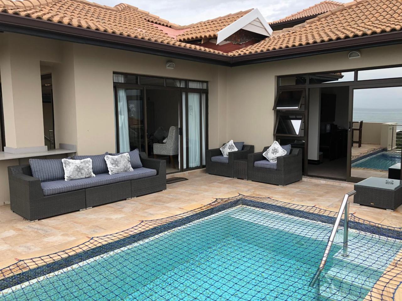 Coral Beach Bed & Breakfast Източен Лондон Екстериор снимка
