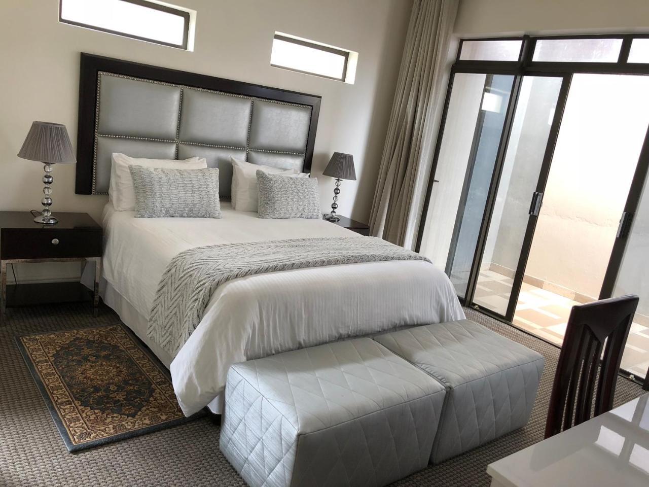 Coral Beach Bed & Breakfast Източен Лондон Екстериор снимка